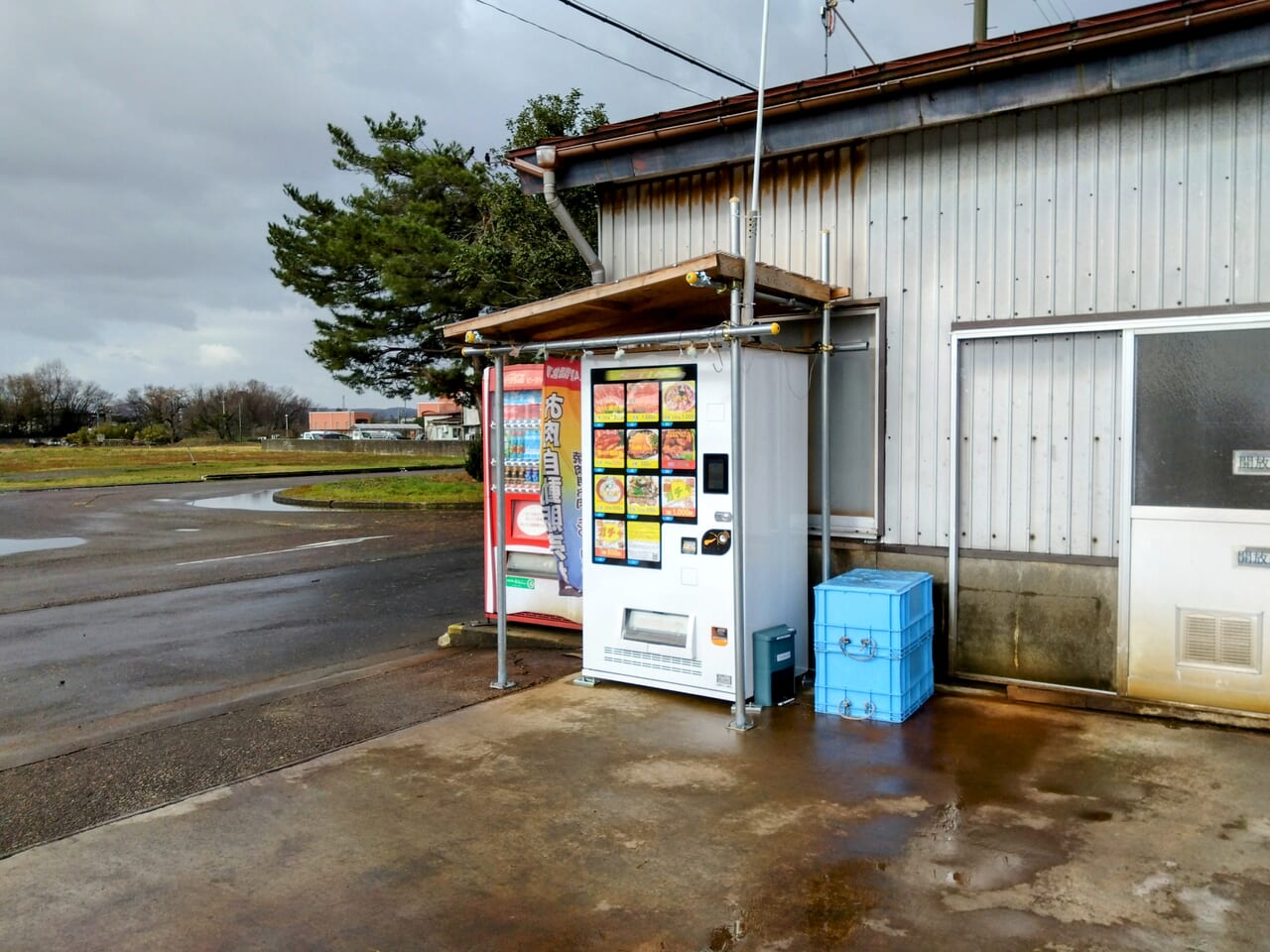 長岡食肉センター自動販売機5